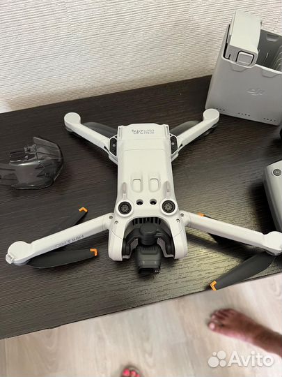 DJI Mini 3 Pro + Fly More combo Kit