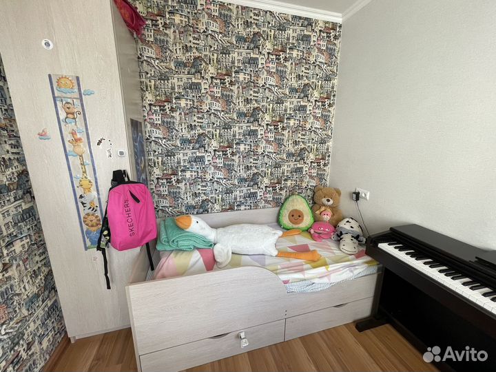 Комлект детской мебели