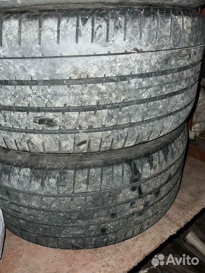 Pirelli P Zero 275/40 R19 и 245/45 R19