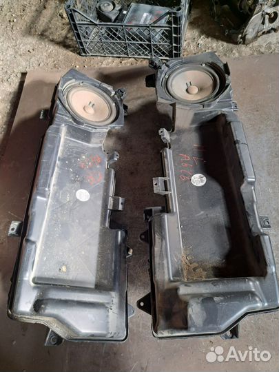 Динамик двери передний Audi A6 C6