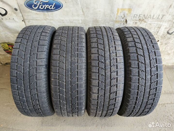 Toyo Observe GSi-5 215/70 R16 100S