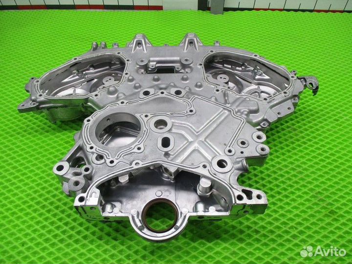 Крышка двигателя передняя Nissan Teana 2 (J32)