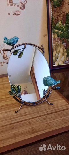 Зеркало настольное