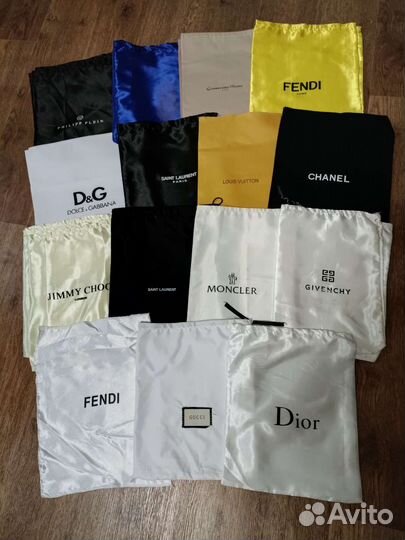 Брендовые пыльники, пакеты, чехлы для одежды