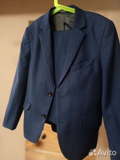 Школьный костюм для мальчика р. 32