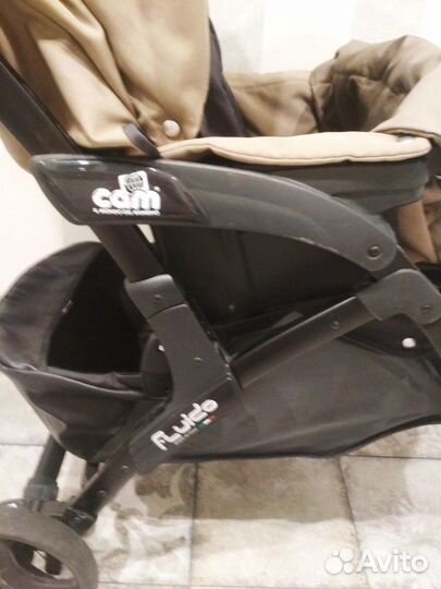 Коляска прогулочная Cam Fluido