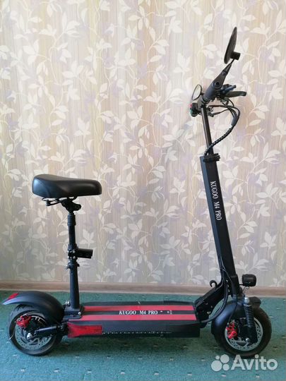 Электросамокат Kugoo M4 Pro 500W в отл. состоянии