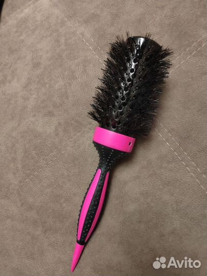 Расческа-выпрямитель, брашинг