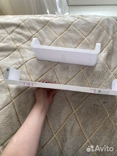 Пластиковые полочки