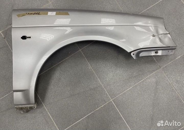 Крыло переднее правое LADA Priora