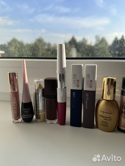 Набор новой косметики пакетом