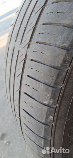 Saffiro SF5000 215/45 R17 91W