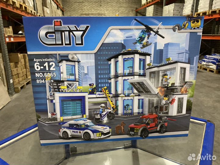 Конструктор Lego City полицейский участок