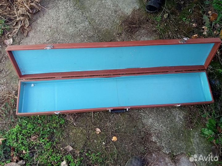 Футляр от вязальной машины