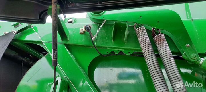 Пресс-подборщик John Deere 990, 2011