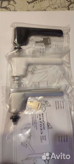 Ручка оконная schuco с ключом