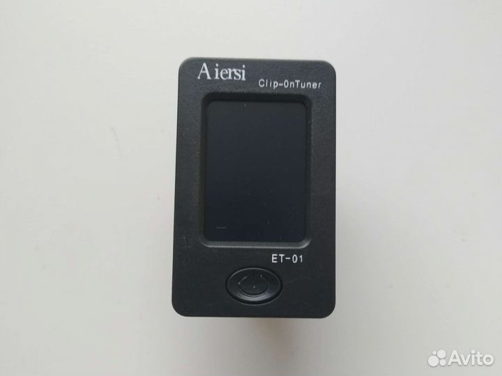 Тюнер для гитары, укулеле