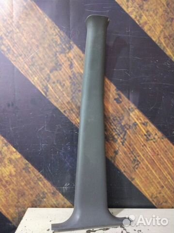 Обшивка салона правая Chevrolet Trailblazer GMT360