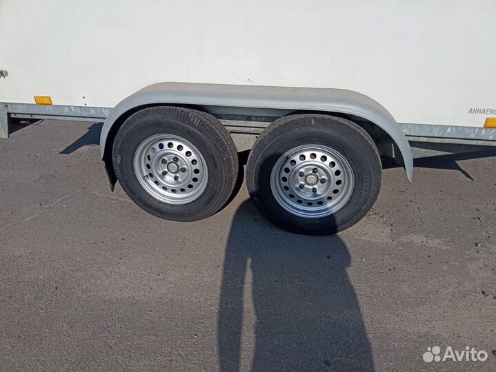 Прицеп легковой двухосный трейлер