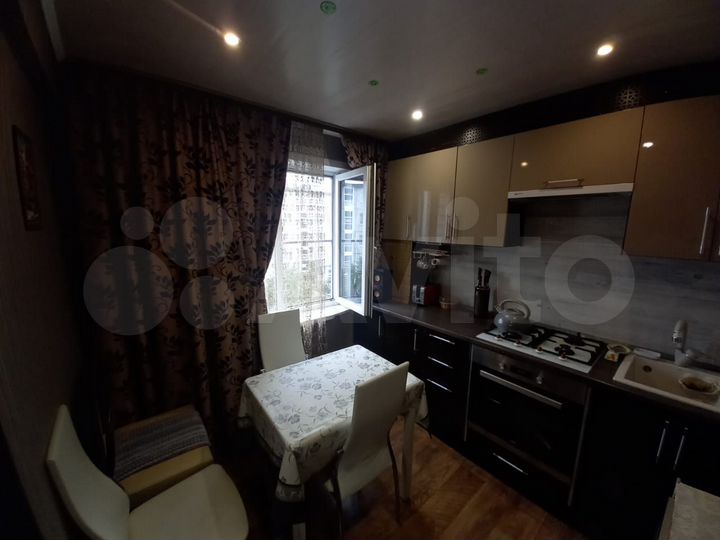 5-к. квартира, 45 м², 4/5 эт.