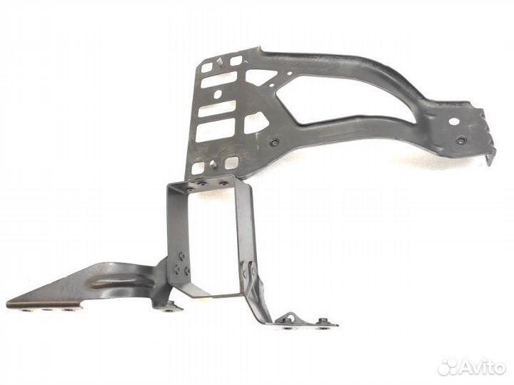 Кронштейн фары передний правый Bmw 5-Series E60