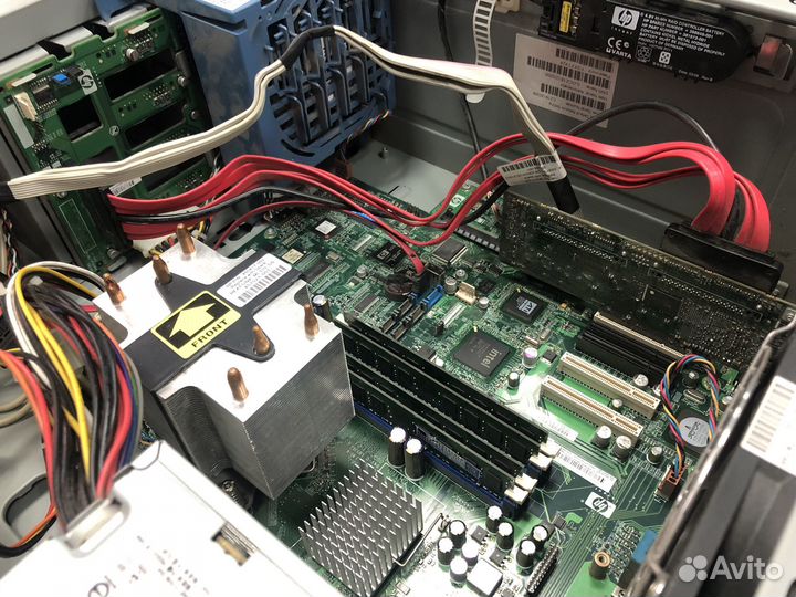 Cервер HP ProLiant ML310 G5 Server