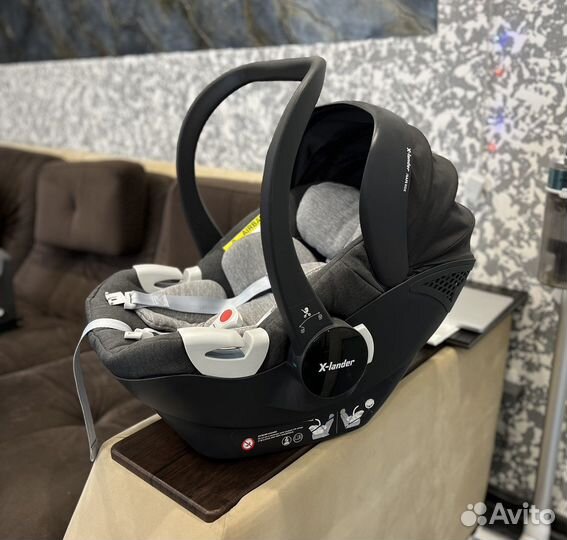 X-Lander автокресло X-Car i-Size для малыша 0+