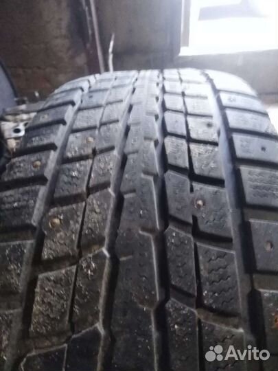 Dunlop SP Winter Ice 01 225/65 R17