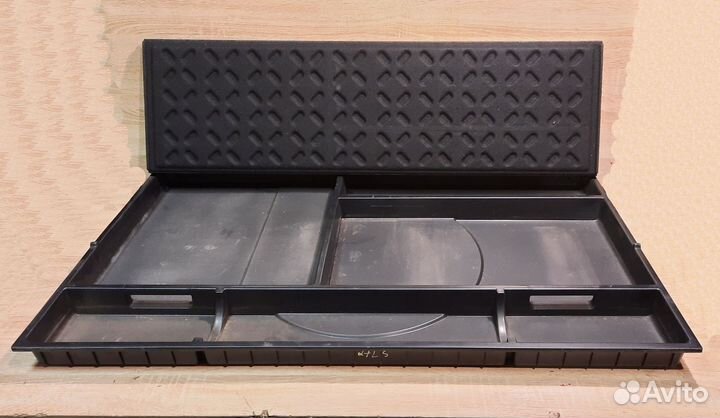 Ящик для инструментов Универсал KIA Ceed SW 07-11