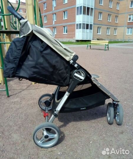 Прогулочная коляска baby jogger city mini