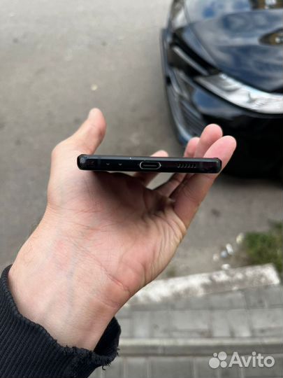 Телефон
