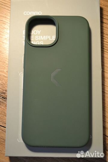 Чехол на iPhone 13