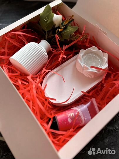 Подарочный бокс для девушки