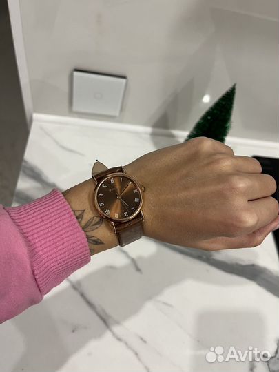 Часы женские