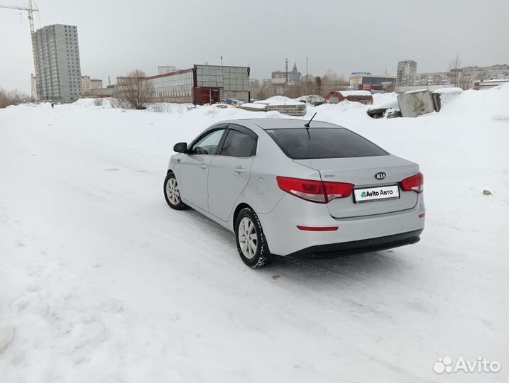 Kia Rio 1.6 AT, 2015, 205 000 км