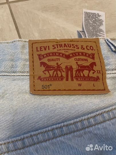 Шорты Levis