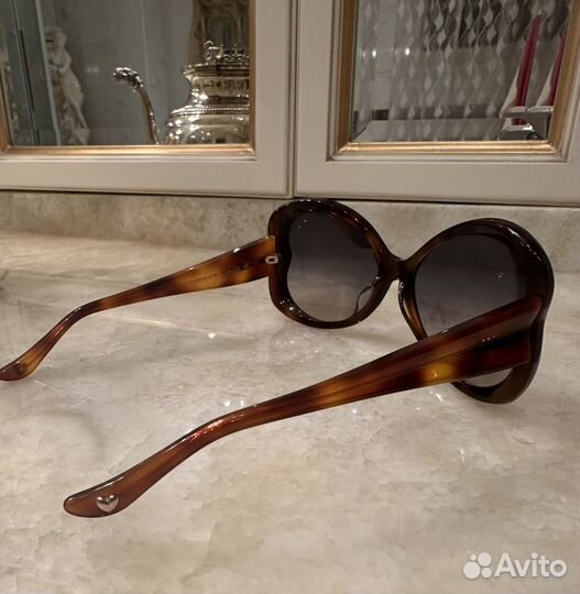 Солнцезащитные очки moschino