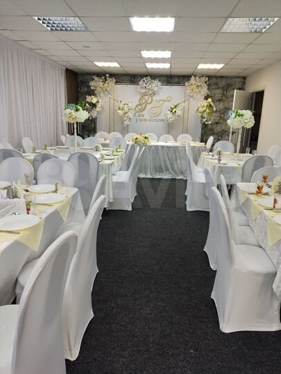 Торговая площадь, 396 м²