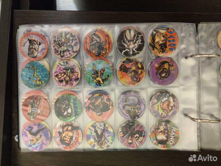 Фишки, сотки, кэпсы полные коллекции