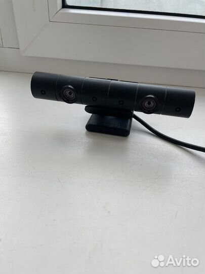 Sony playstation 4 1tb + два геймпада и шлем VR