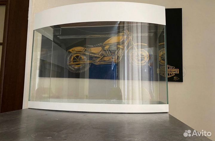 Аквариум полукруглый 60 литров с крышкой