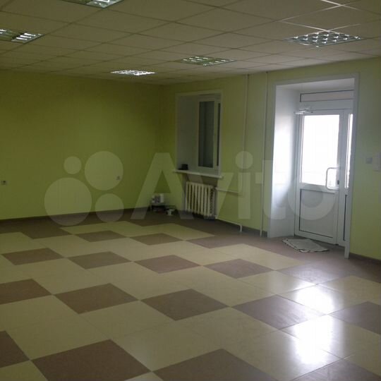 Торговая площадь, 60 м²