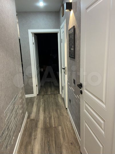 4-к. квартира, 70 м², 7/16 эт.