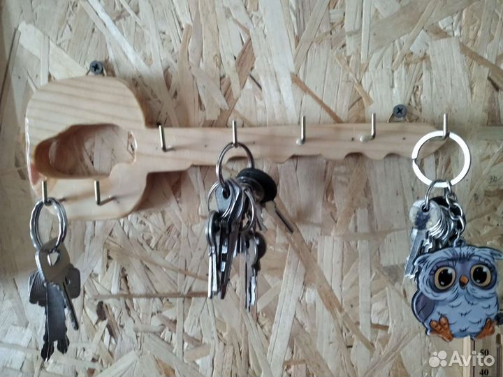 Ключница настенная из дерева
