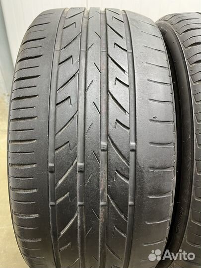 Dayton DT30 245/35 R19 93W