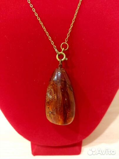 Бусы Чехословакия и кулоны СССР