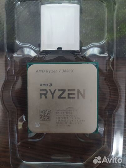 Продам процессор AMD Ryzen 7 3800X