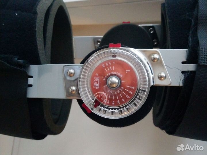 Коленный сустав Ортез Medi Rom Cool