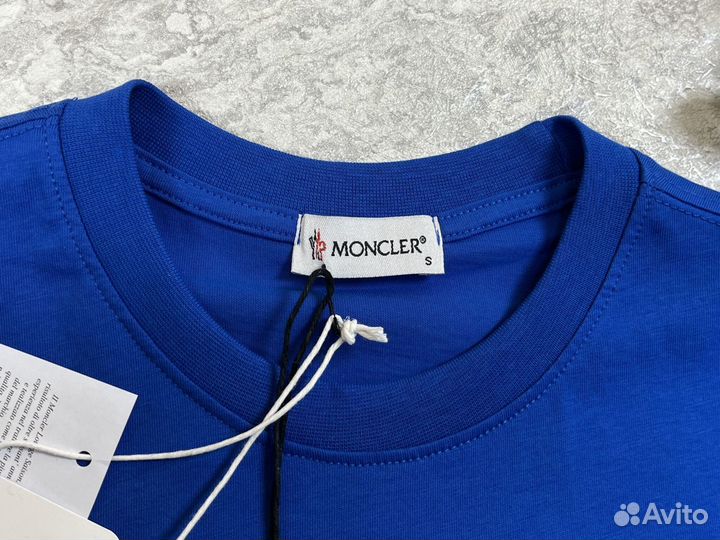 Футболка Moncler