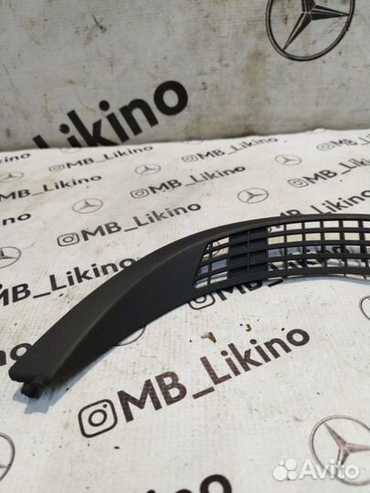 Накладка торпедо Mercedes S-Class W221